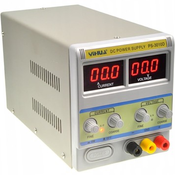 Yihua 3010D Лабораторный блок питания-1