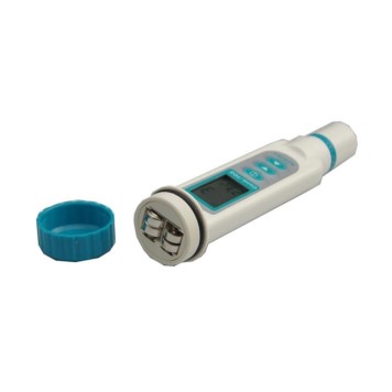 AZ Instrument 8361 Ручной кондуктомер-1